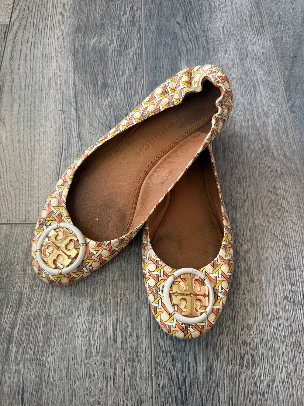 Tory Burch Multicolor Geometric Logo Ballet Flats - Yellow/Orange/Pink